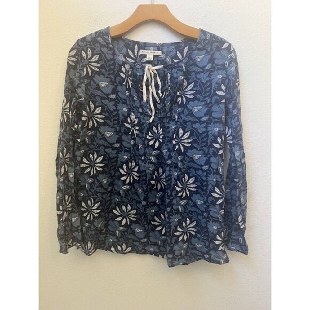 BANANA REPUBLIC BLUE FLORAL LONG SLEEVE BLOUSE SIZE SMALL (S1)